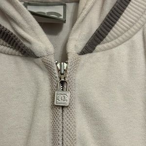 VINTAGE SPORTY CHANEL TRACKSUIT JACKET